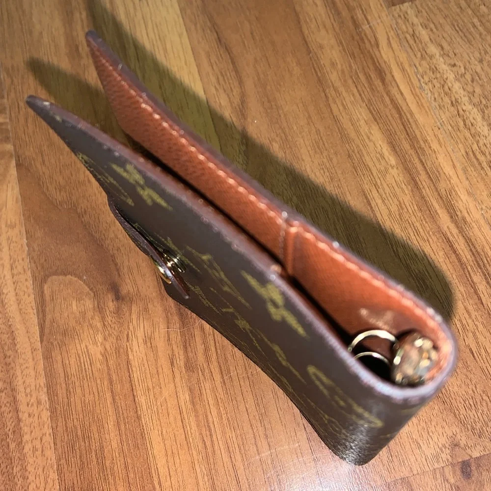 Authentic Louis Vuitton Small Ring Agenda Cover